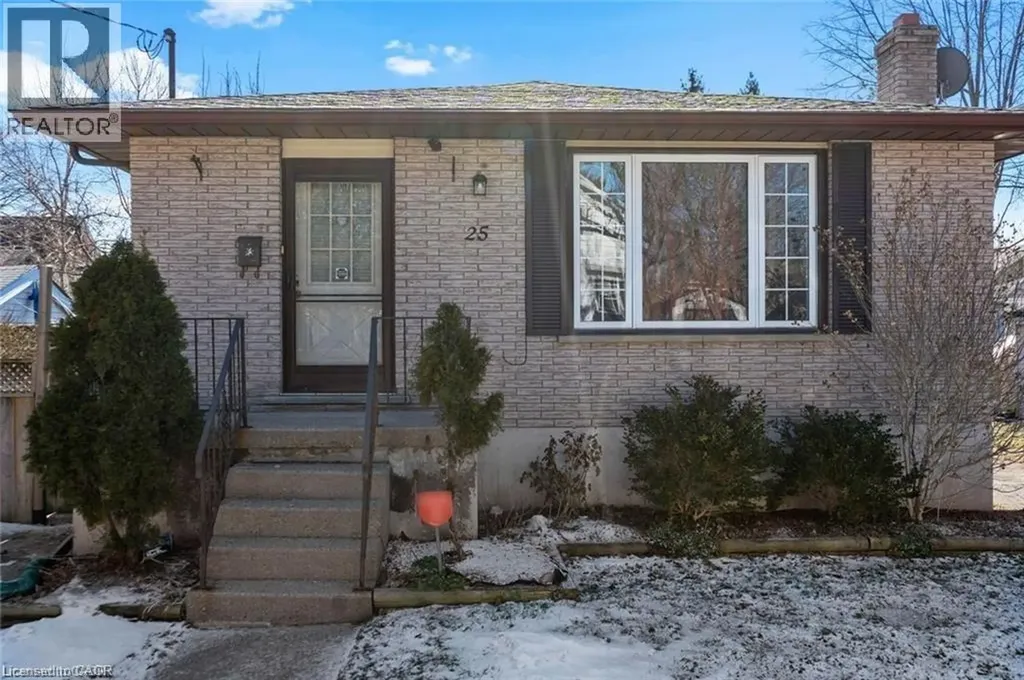 25 Palace Street Brantford ON N3T 3W5