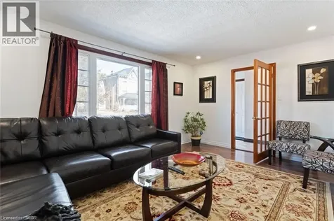 25 Palace Street Brantford ON N3T 3W5