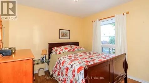 15 Murray Street Orillia ON L3V 2L8