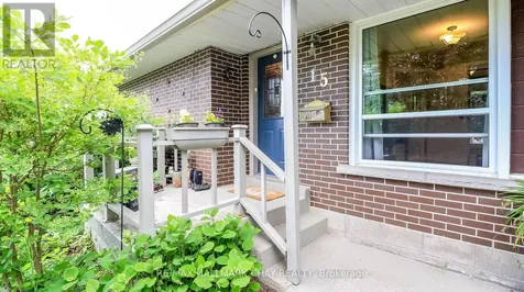 15 Murray Street Orillia ON L3V 2L8
