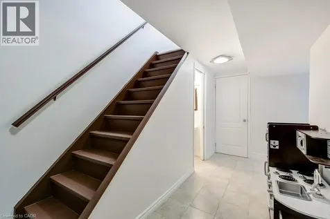 1350 Limeridge Road East Hamilton ON L8W 1L6