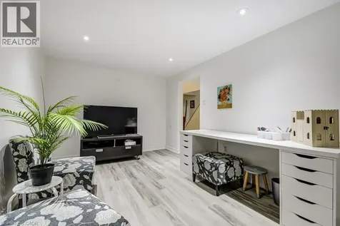 1350 Limeridge Road East Hamilton ON L8W 1L6
