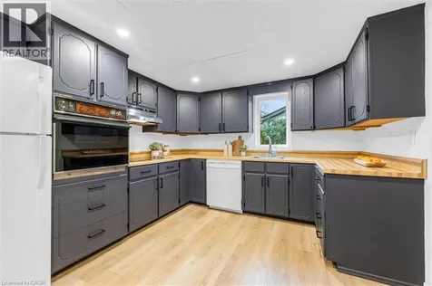 11 Ford Street Hamilton ON L8N 2P4