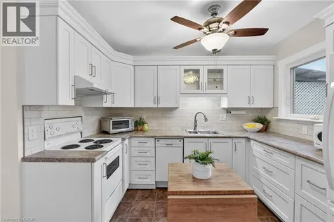 272 Cope Street Hamilton ON L8H 5B5