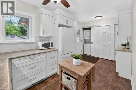 272 Cope Street Hamilton ON L8H 5B5