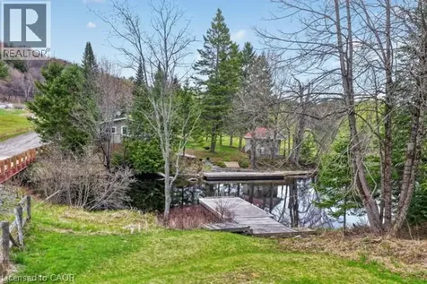 469 Rowanwood Road Huntsville ON P0B 1M0