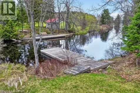 469 Rowanwood Road Huntsville ON P0B 1M0