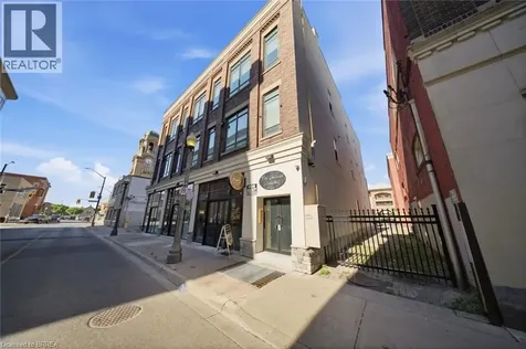 11 Queen Street Brantford ON N3T 3B1