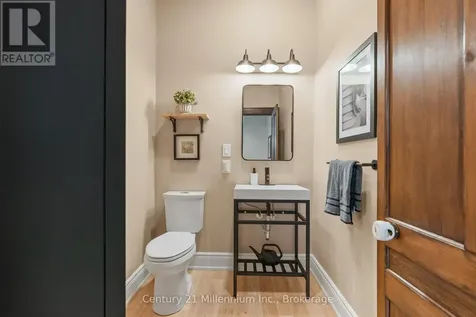 176 5th A Street East Owen Sound ON N4K 1C5