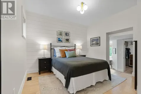 176 5th A Street East Owen Sound ON N4K 1C5