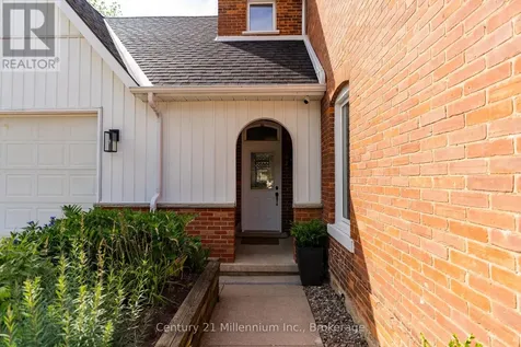 176 5th A Street East Owen Sound ON N4K 1C5