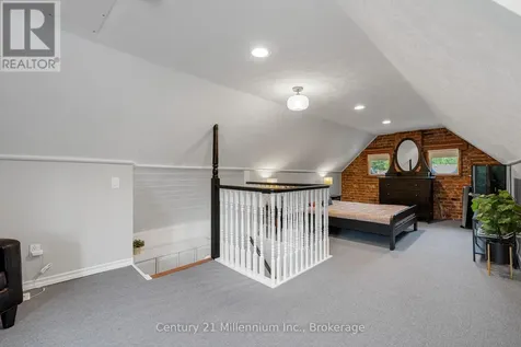 176 5th A Street East Owen Sound ON N4K 1C5