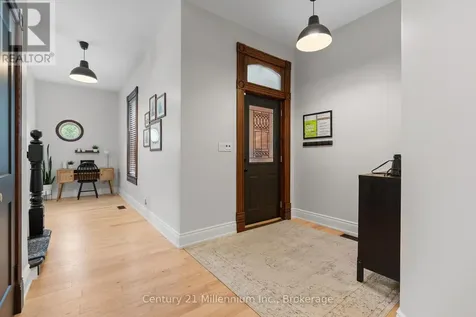 176 5th A Street East Owen Sound ON N4K 1C5