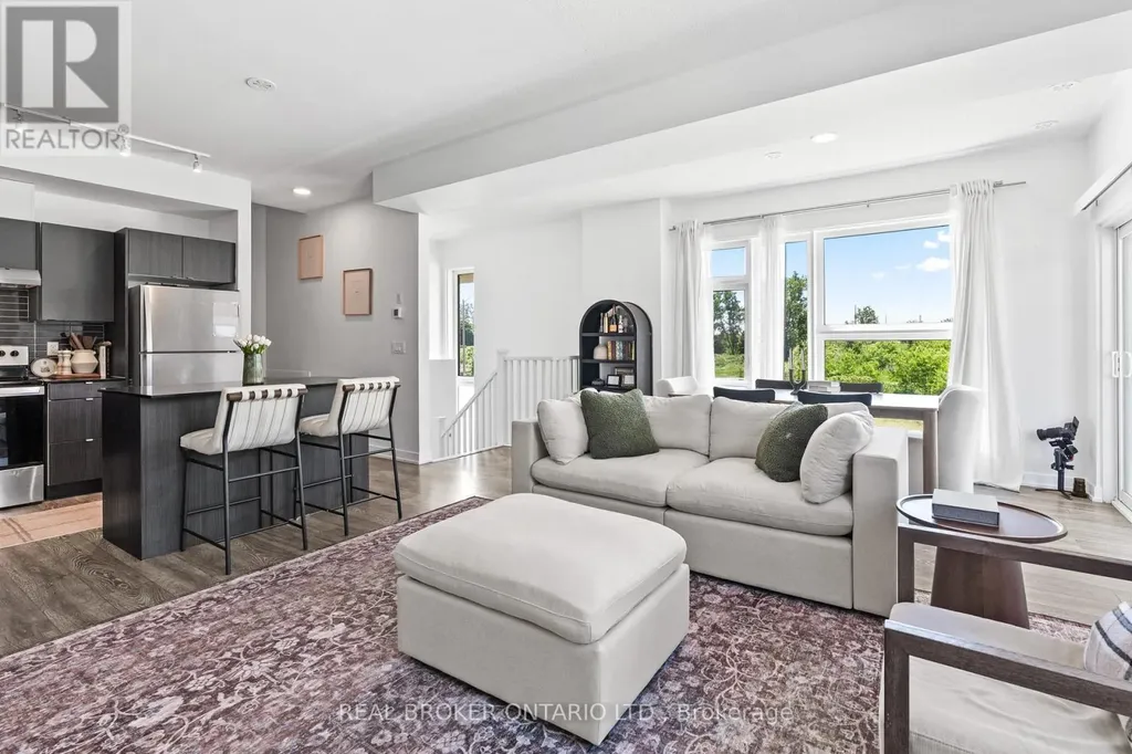 1121 Cooke Boulevard Burlington (lasalle) ON L7T 0C3