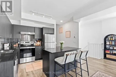 1121 Cooke Boulevard Burlington (lasalle) ON L7T 0C3
