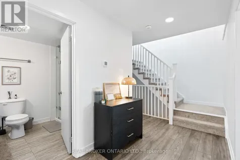 1121 Cooke Boulevard Burlington (lasalle) ON L7T 0C3