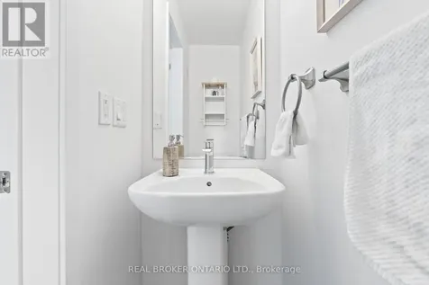 1121 Cooke Boulevard Burlington (lasalle) ON L7T 0C3