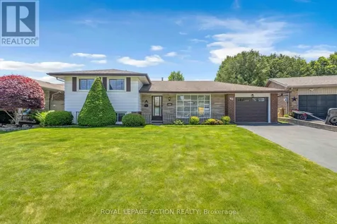 19 Pippin Drive Brantford ON N3R 5V8