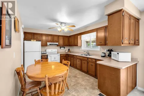 19 Pippin Drive Brantford ON N3R 5V8