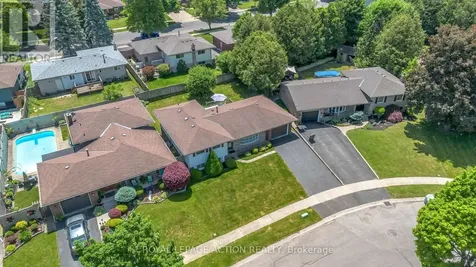 19 Pippin Drive Brantford ON N3R 5V8