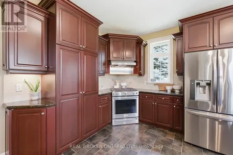 114 Pennsylvania Crescent Kitchener ON N2P 2S6