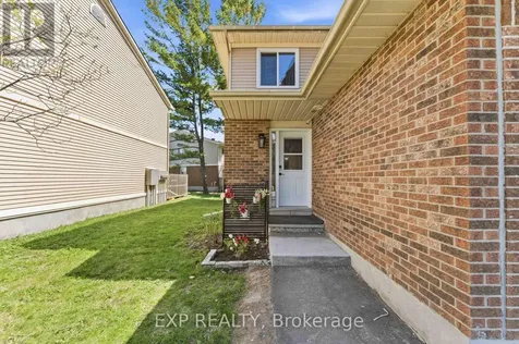 146 Valley Stream Drive Ottawa ON K2H 9C6