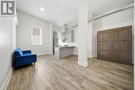 11 Queen Street Brantford ON N3T 3B1