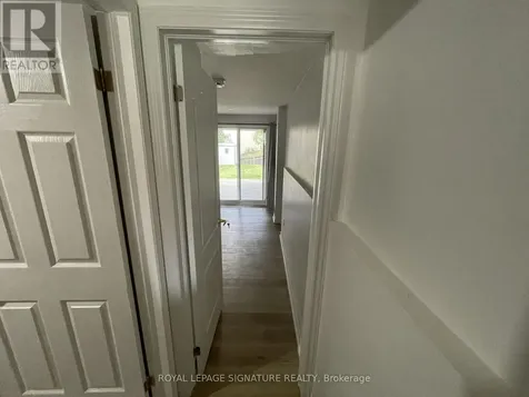 168 Windflower Drive Kitchener ON N2E 3T2