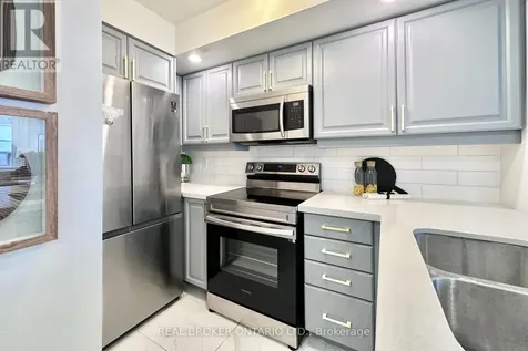 5 Northtown Way Toronto (willowdale East) ON M2N 7A1