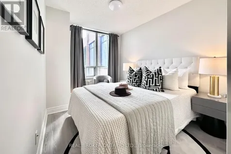 5 Northtown Way Toronto (willowdale East) ON M2N 7A1