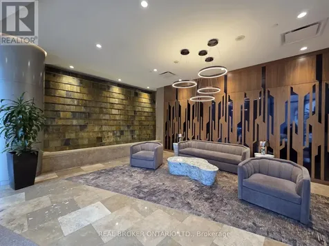 5 Northtown Way Toronto (willowdale East) ON M2N 7A1
