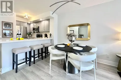5 Northtown Way Toronto (willowdale East) ON M2N 7A1