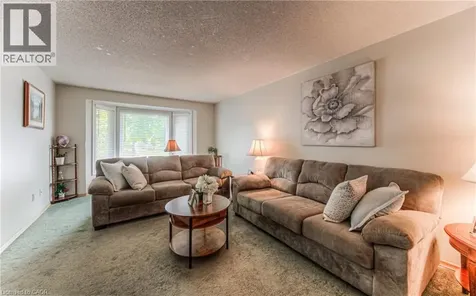 82 Roseneath Crescent Kitchener ON N2E 1V9
