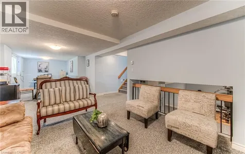 82 Roseneath Crescent Kitchener ON N2E 1V9
