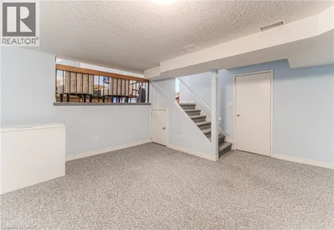 82 Roseneath Crescent Kitchener ON N2E 1V9