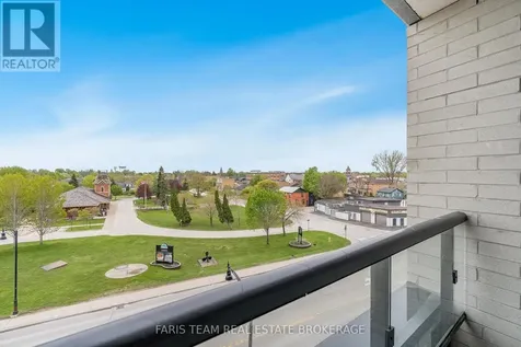 31 Huron Street Collingwood ON L9Y 1C3