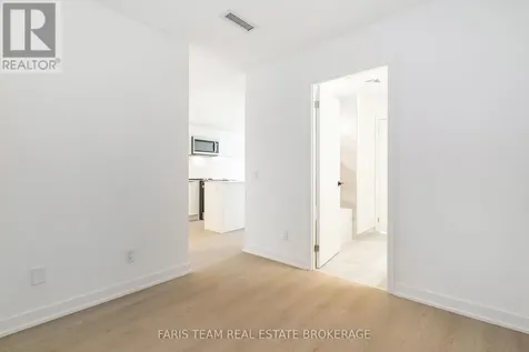31 Huron Street Collingwood ON L9Y 1C3