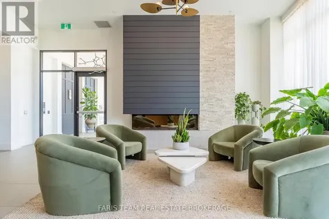 31 Huron Street Collingwood ON L9Y 1C3