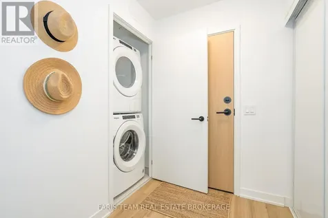 31 Huron Street Collingwood ON L9Y 1C3