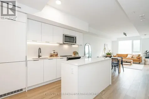 31 Huron Street Collingwood ON L9Y 1C3