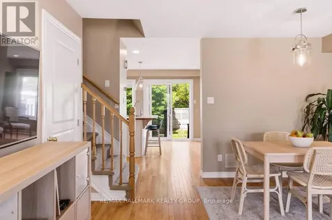 983 Markwick Crescent Ottawa ON K4A 4X9