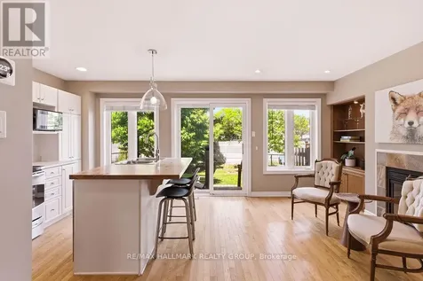 983 Markwick Crescent Ottawa ON K4A 4X9