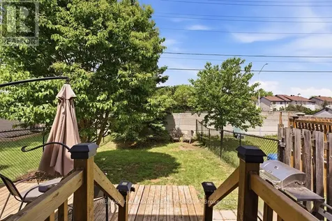 983 Markwick Crescent Ottawa ON K4A 4X9