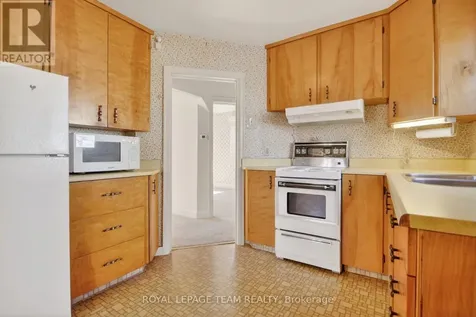 591 Churchill Avenue North Ottawa ON K1Z 5E6