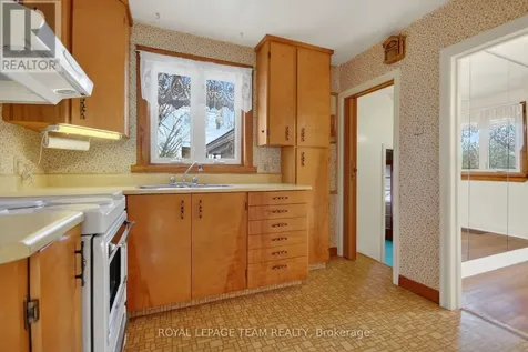 591 Churchill Avenue North Ottawa ON K1Z 5E6