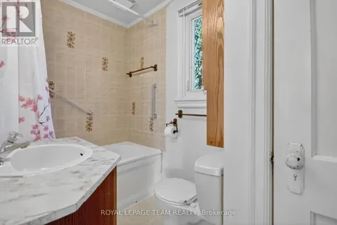 591 Churchill Avenue North Ottawa ON K1Z 5E6
