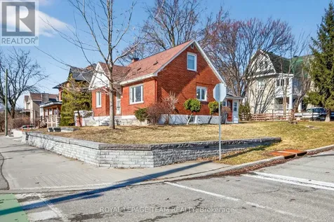 591 Churchill Avenue North Ottawa ON K1Z 5E6