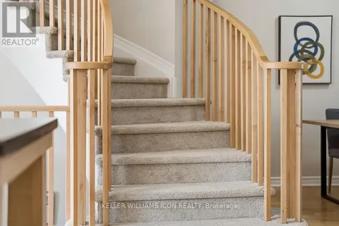 564 Remnor Avenue Ottawa ON K2T 0A5