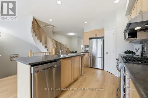 564 Remnor Avenue Ottawa ON K2T 0A5