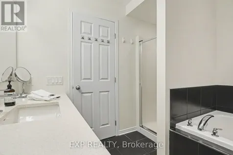 103 Westphalian Avenue Ottawa ON K2V 0A3
